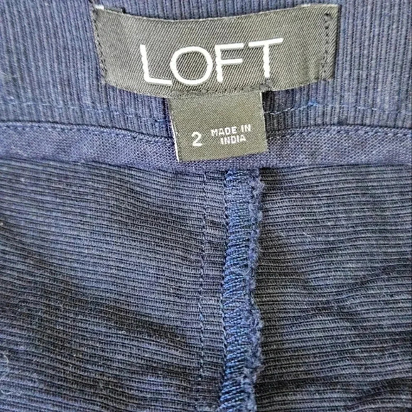 Loft navy blue embellished pineapple shorts stitched and beaded detailing - Picture 8 of 9